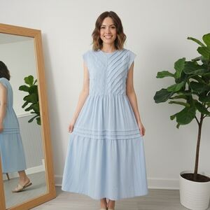 Chic Sky Blue Maxi Dress